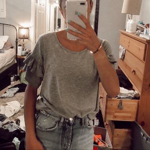 Peyton Jensen gray ruffle sleeve tee